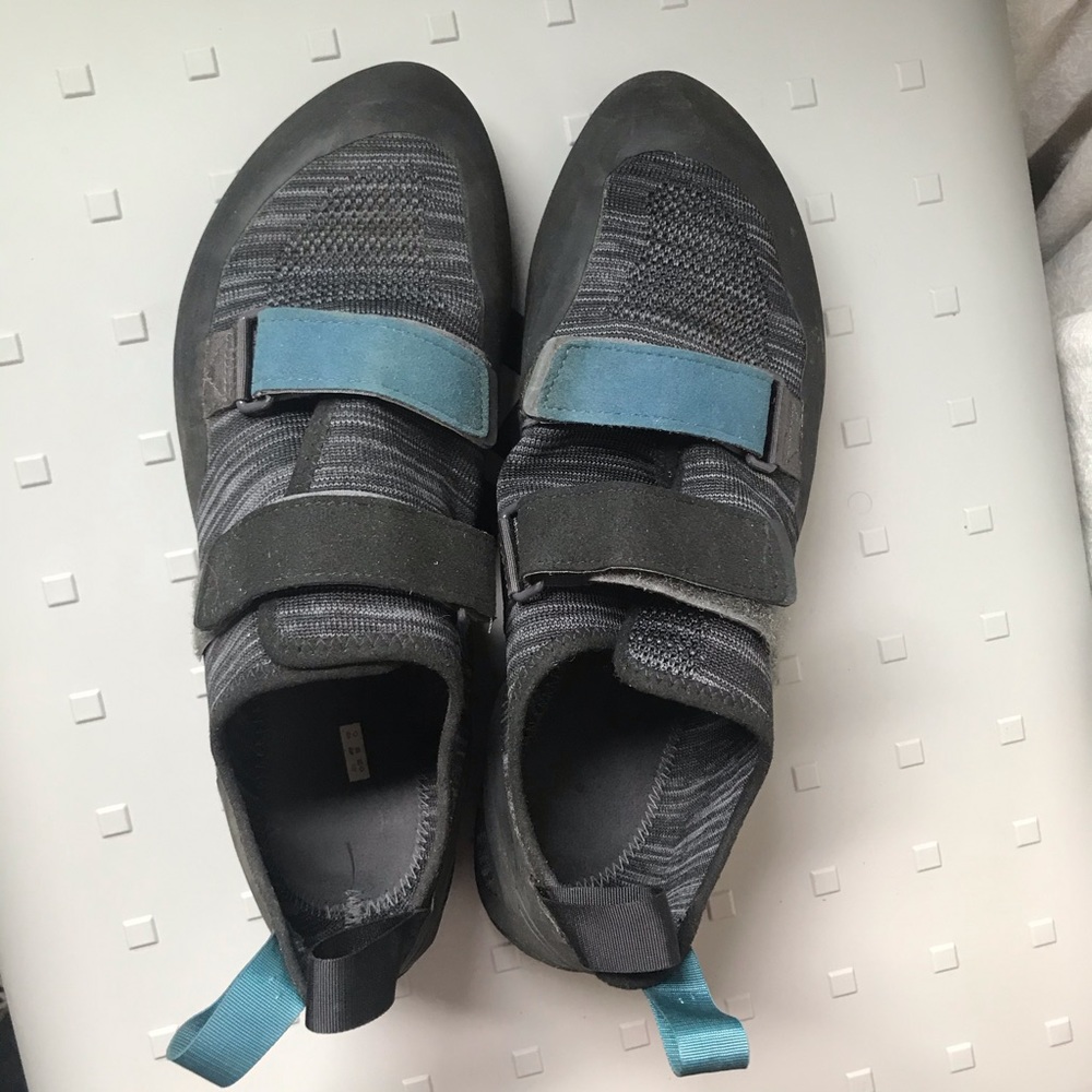 Black Diamond Mens 13 climbing shoes